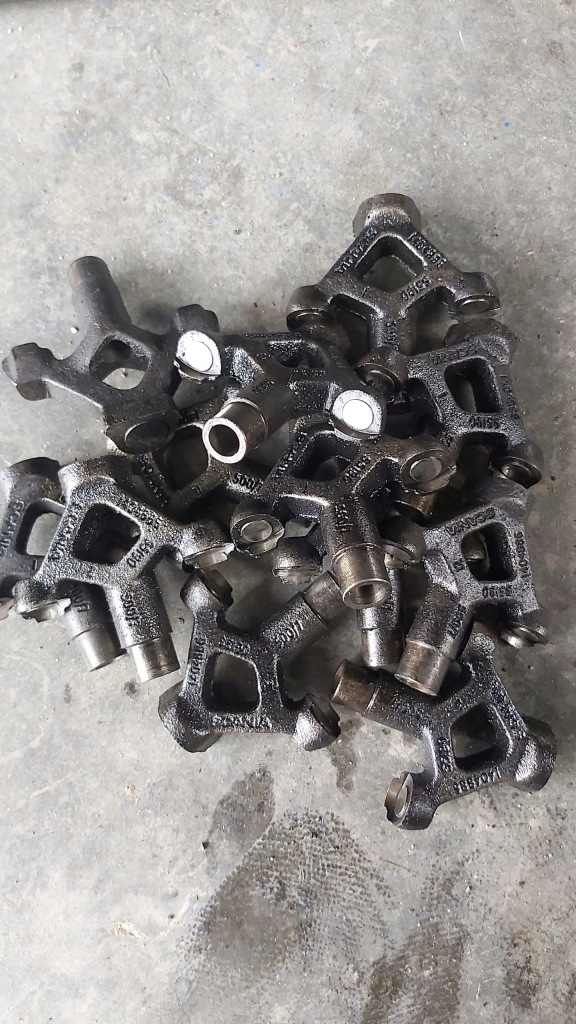 фото №2, Scania r 4 коромысло толкатель клапана