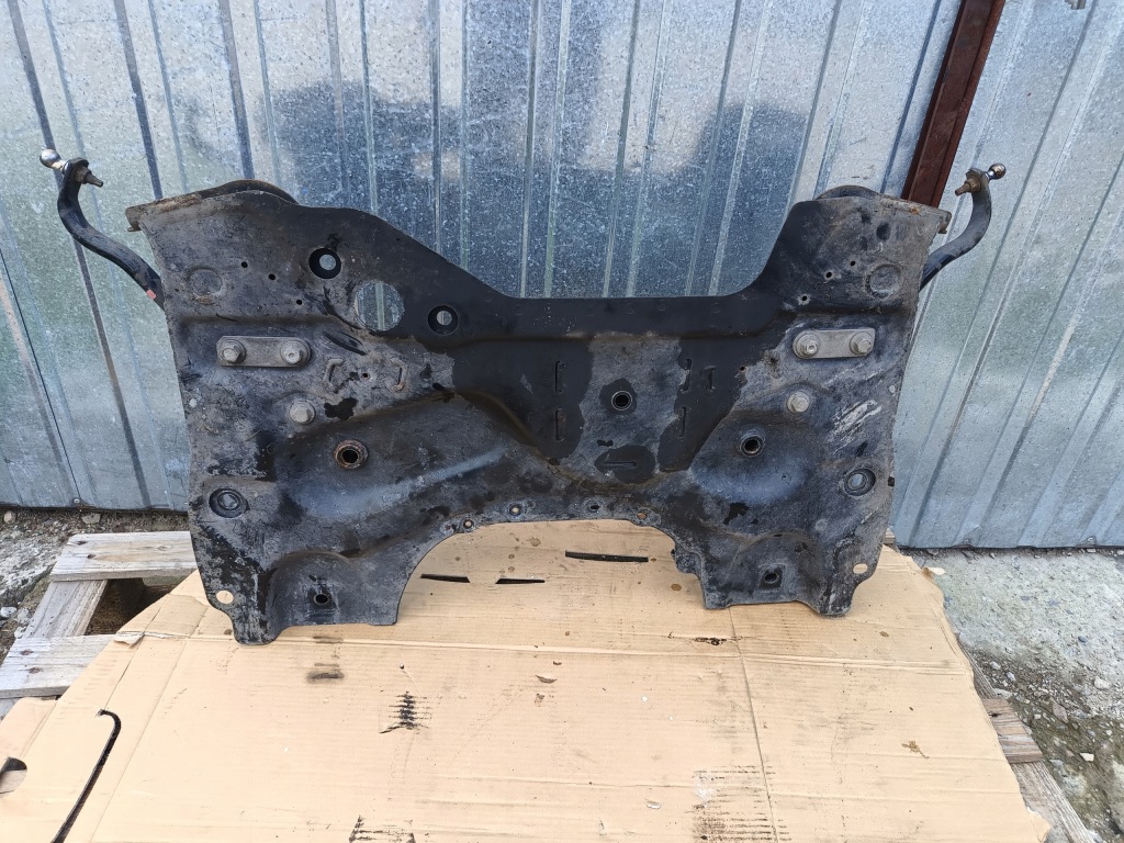 Peugeot t10 3008 2 5008 berlingo rifter grandland x підрамник підрамник перед в Україні