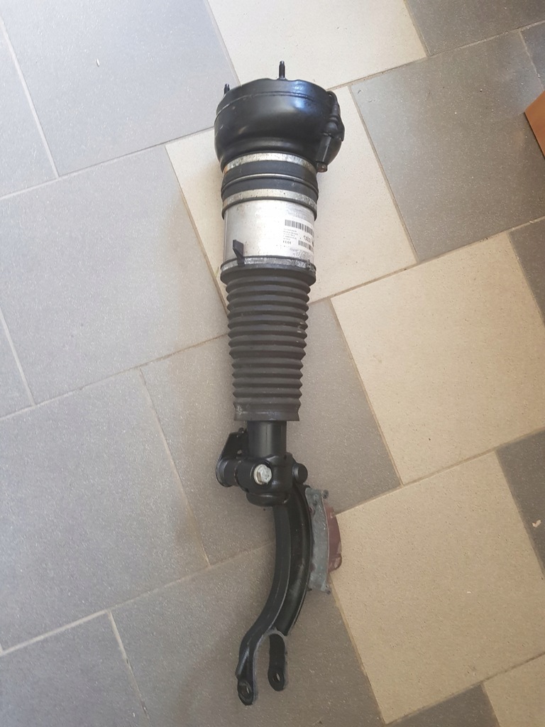 фото №1, Audi a6 a7 c7 4g амортизатор передний перед левый