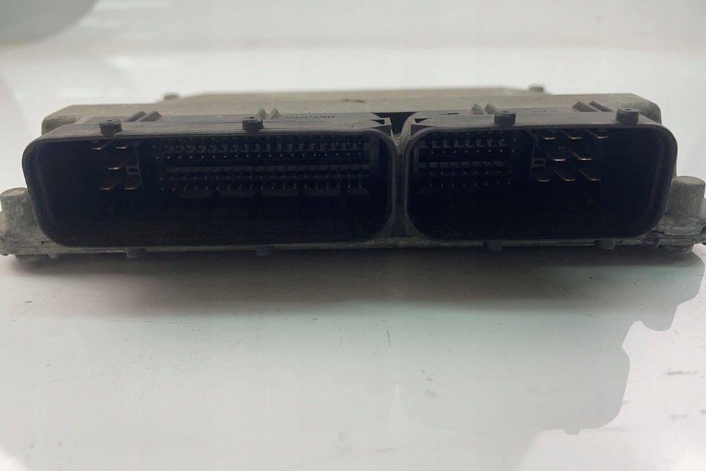 фото №1, Бортовий комп'ютер двигуна seat toledo iii 5p2 06a906033fh 2007