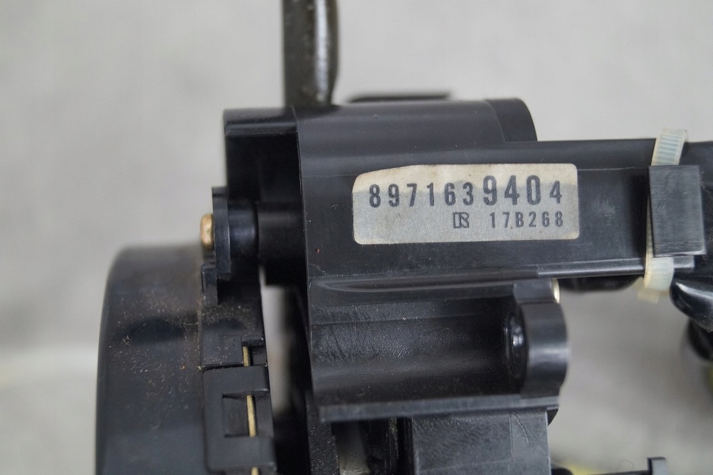 фото №8, Переключатель комбинированный isuzu ii trooper monterey