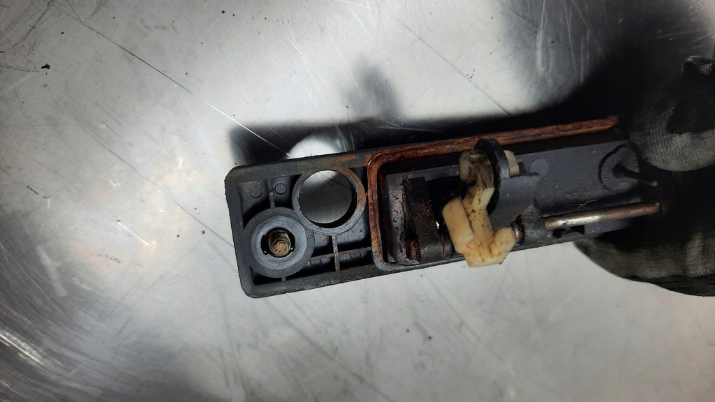 фото №6, Ручка кришки багажника kia carens ii