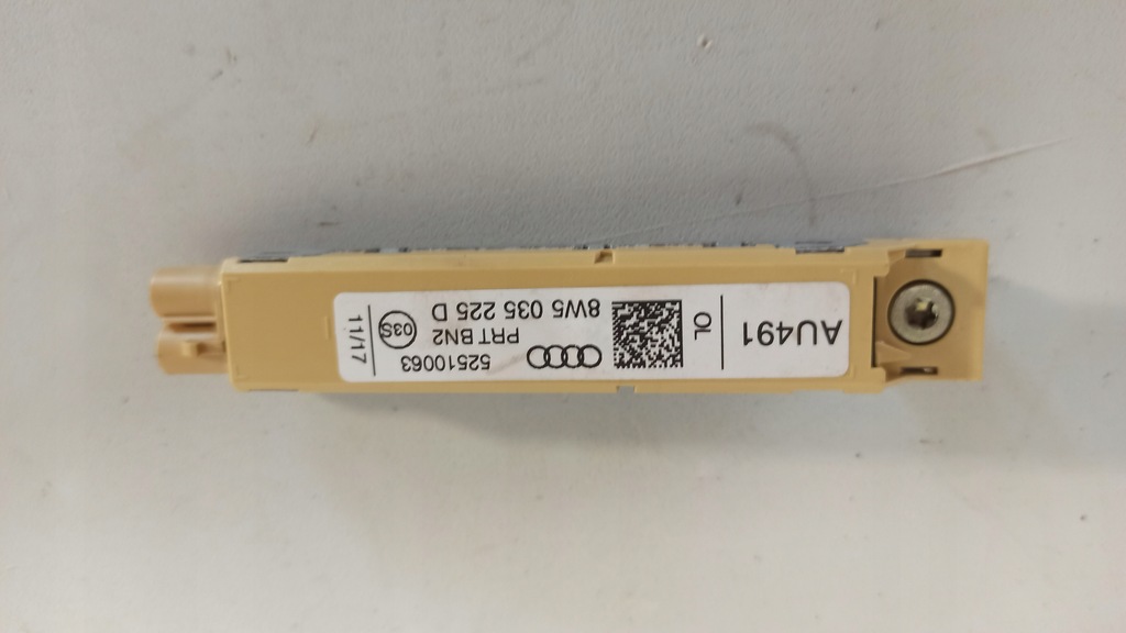 фото №1, Усилитель антенны a4 b9 8w5035225d