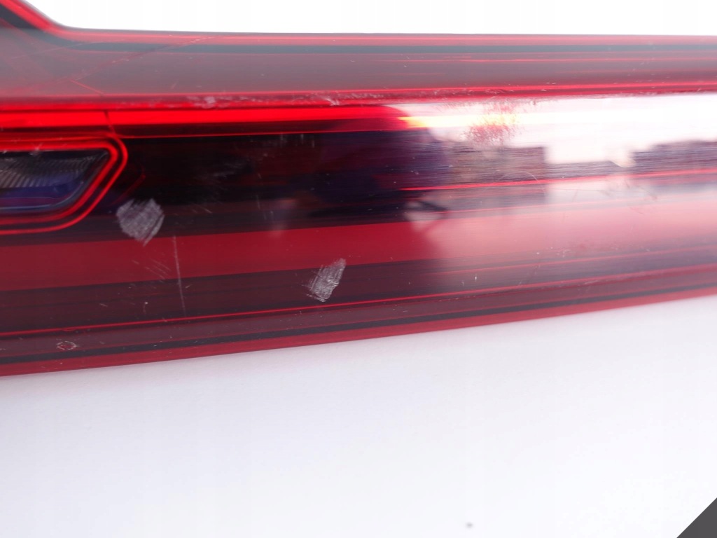 Audi e-tron 4ke 18- фара накладка led задній європа Оригінал