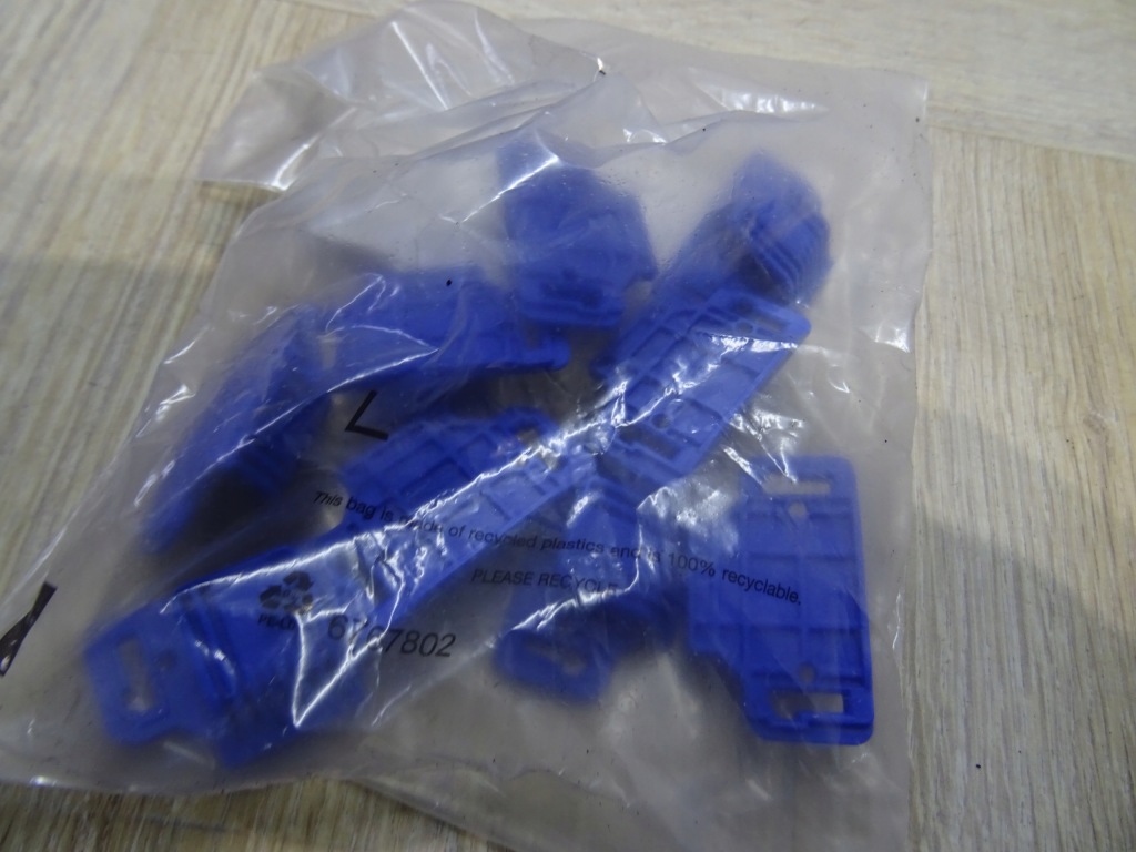 фото №4, Кліпса оббивка двері volvo 9szt 31467431