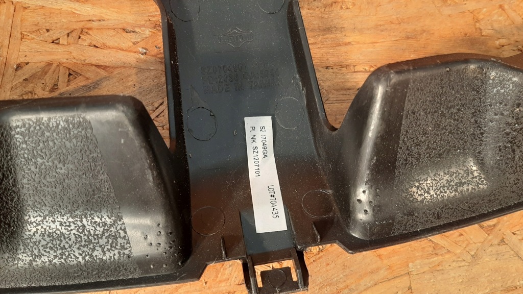 Решётка бампера перед решётка радиатора sz0704901 suzuki grand vitara ii 2005- Киев