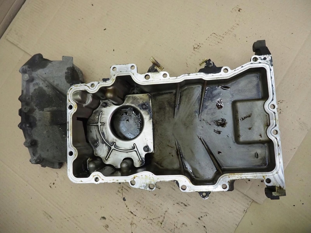 фото №16, Поддон масляная jaguar s-type 3.0 240km 3g766aa