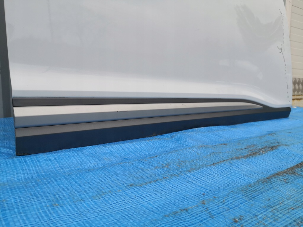 фото №7, Hyundai kona дверь правое перед передние org.