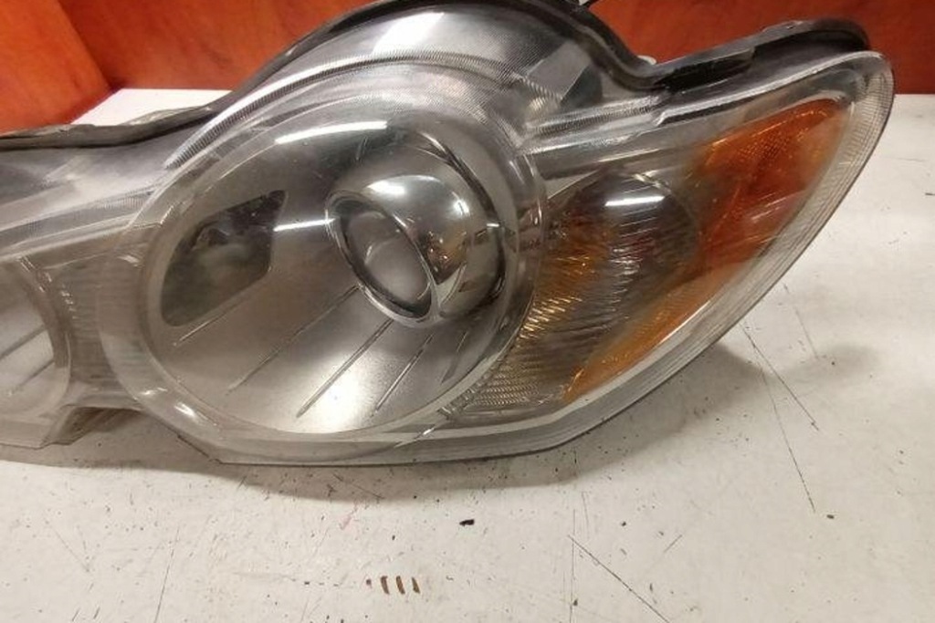 фото №8, Лампа левая передняя jaguar xf x250 5dv00900000 3.0l дизель 177kw 2010