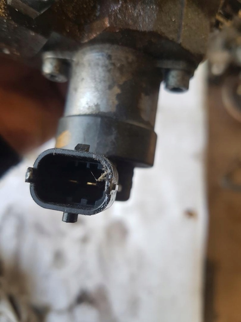 фото №8, Форсунки насос молдинг 1.6dci trafic iii 0445110546