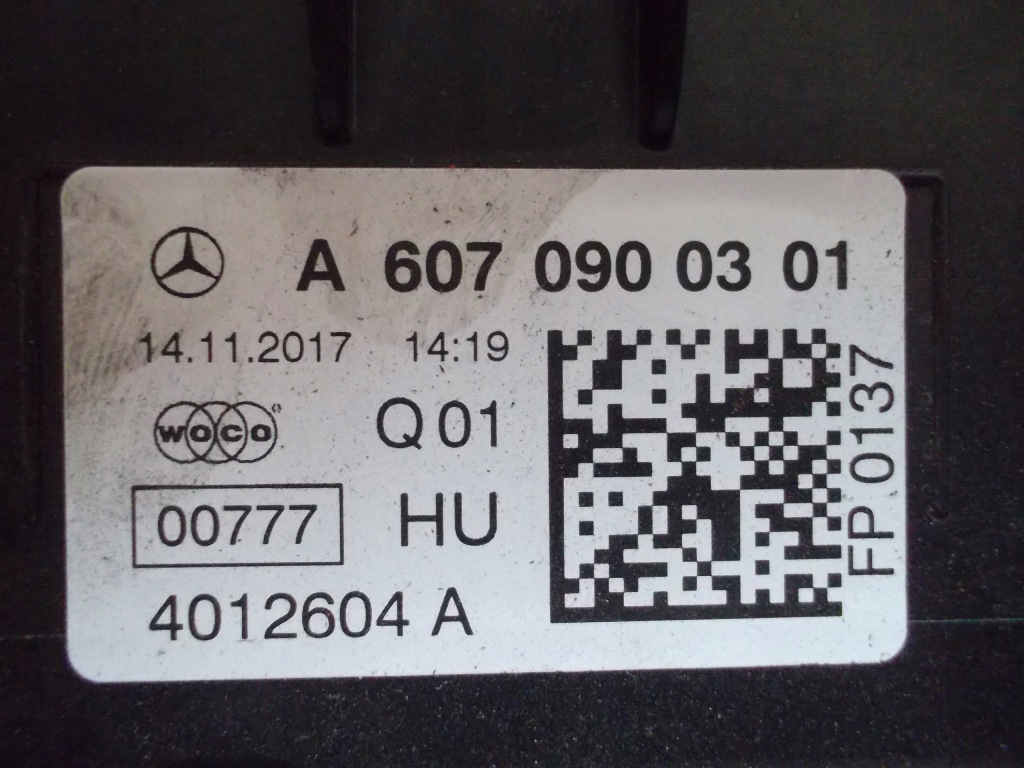 Mercedes a6070900301obudowa фильтра воздуха a klasa 176 cla 117 b klasa246 Недорого