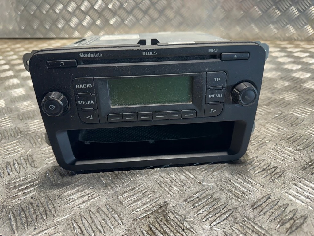 фото №1, Skoda fabia ii радіо заводський cd 5j0035152a