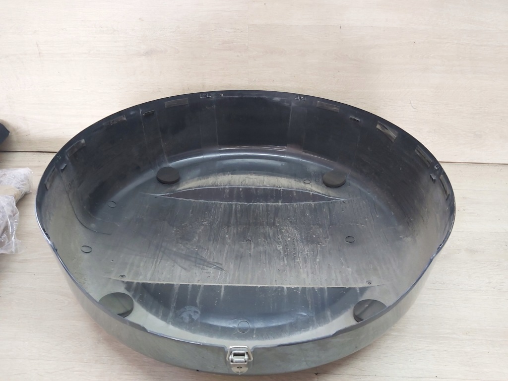 Suzuki grand vitara 2 jt накладка крышки задний  колеса запасного корпус с Разборки