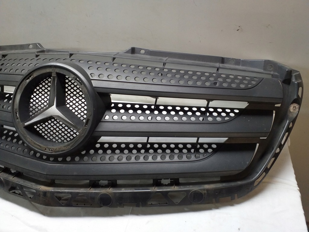 фото №3, Mercedes w906 sprinter решётка радиатора решётка радиатора перед