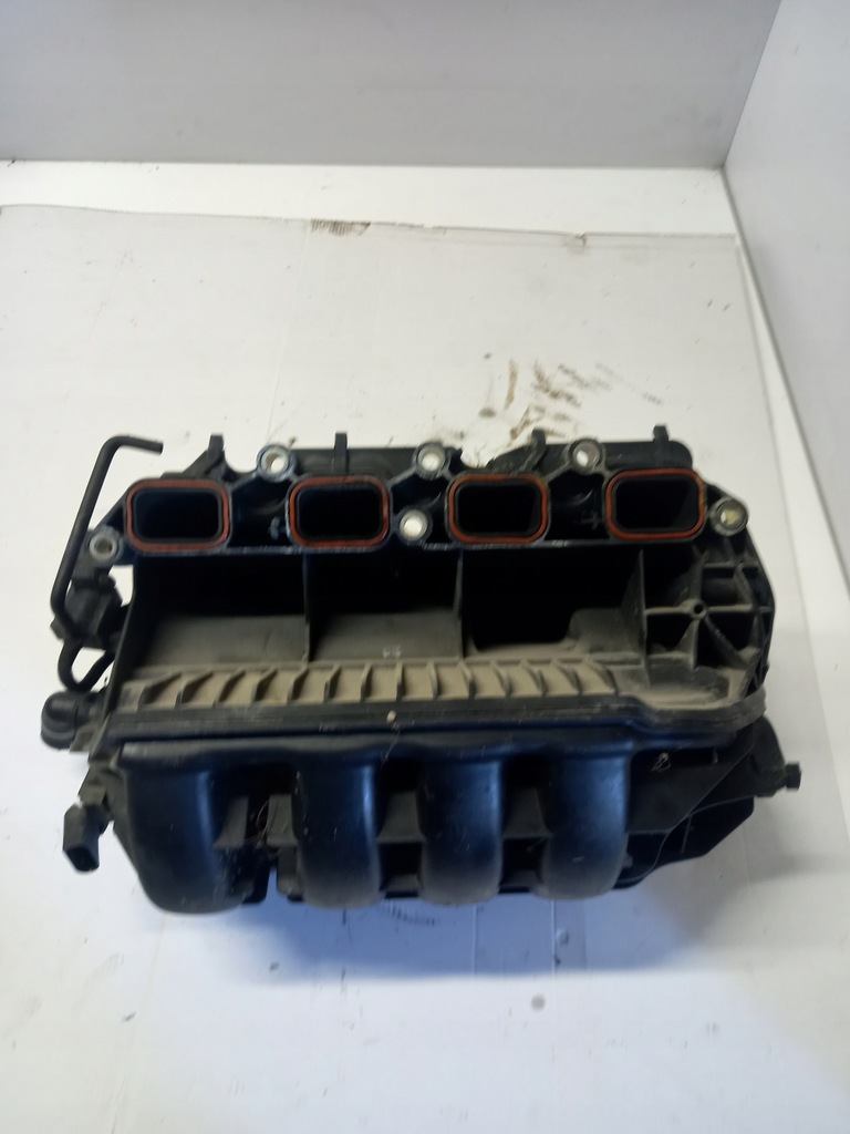 фото №5, Колектор всмоктуючий vw golf v bkg 1.4 fsi 03c129711e