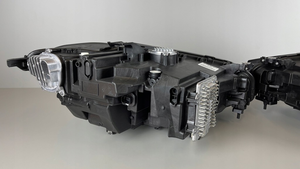 фото №14, Лампи ліва права full led bmw 8 g14 g15 g16 m8 usa