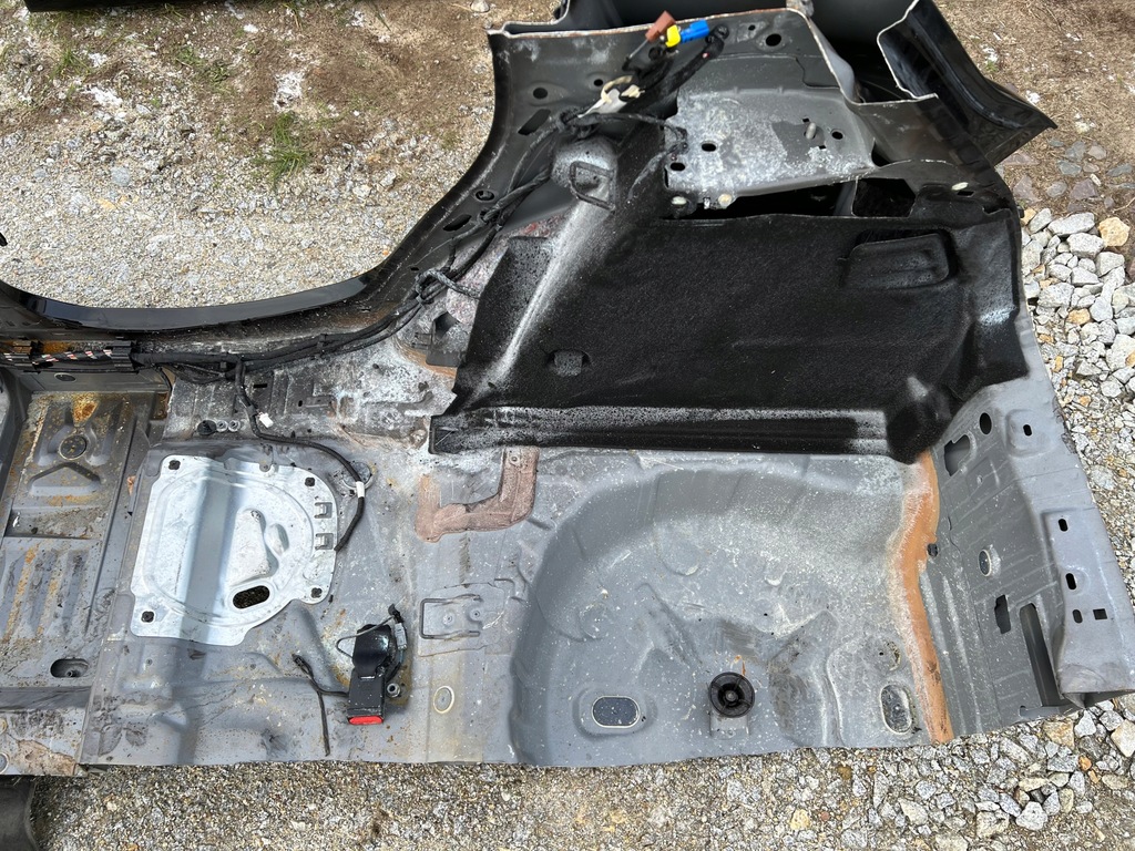 фото №11, Четверть правый задняя крыло правый задняя блок двигателя renault clio v