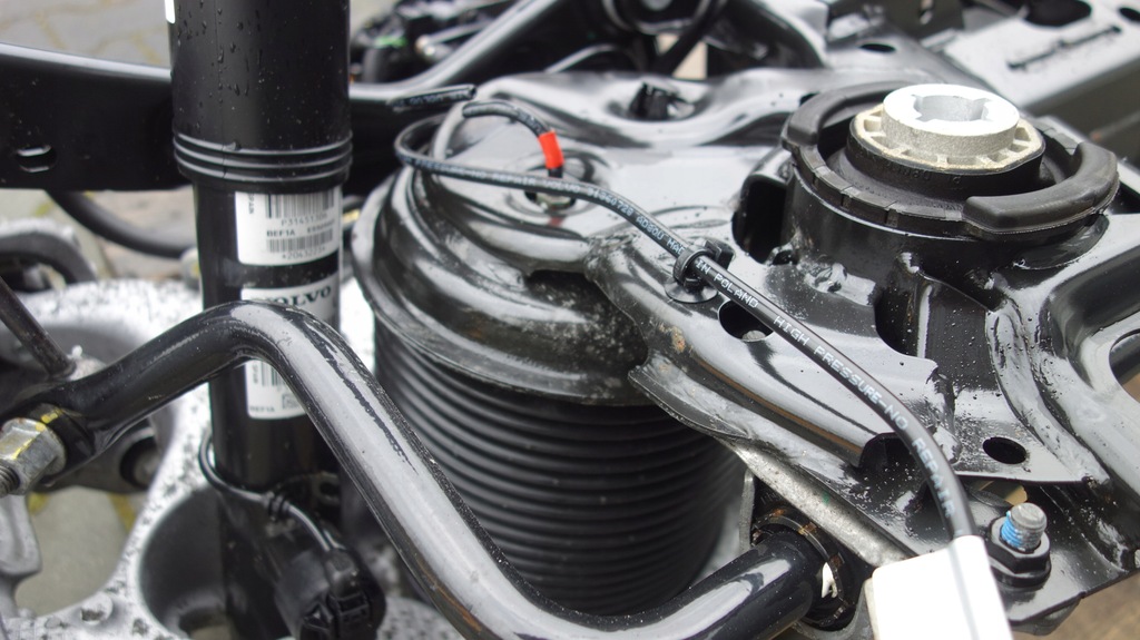 фото №6, Volvo xc60 ii підвіска задні комплект 2wd