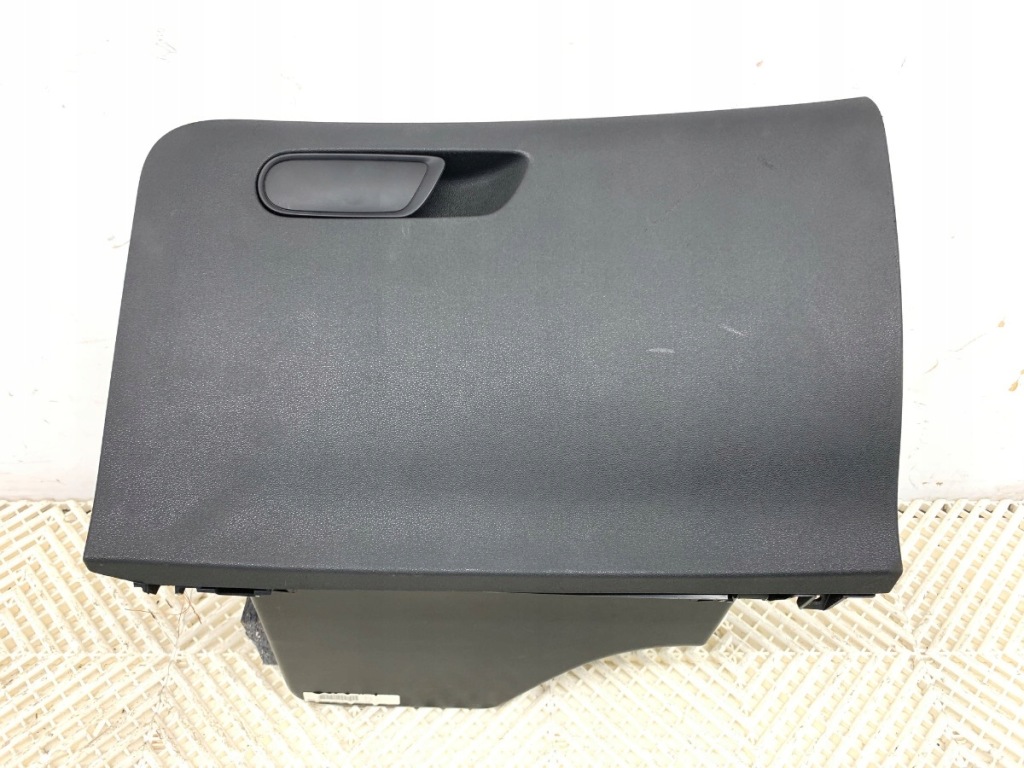 Купити Бардачок пасажира citroen c4 2 хетчбек 9671431377 полиця