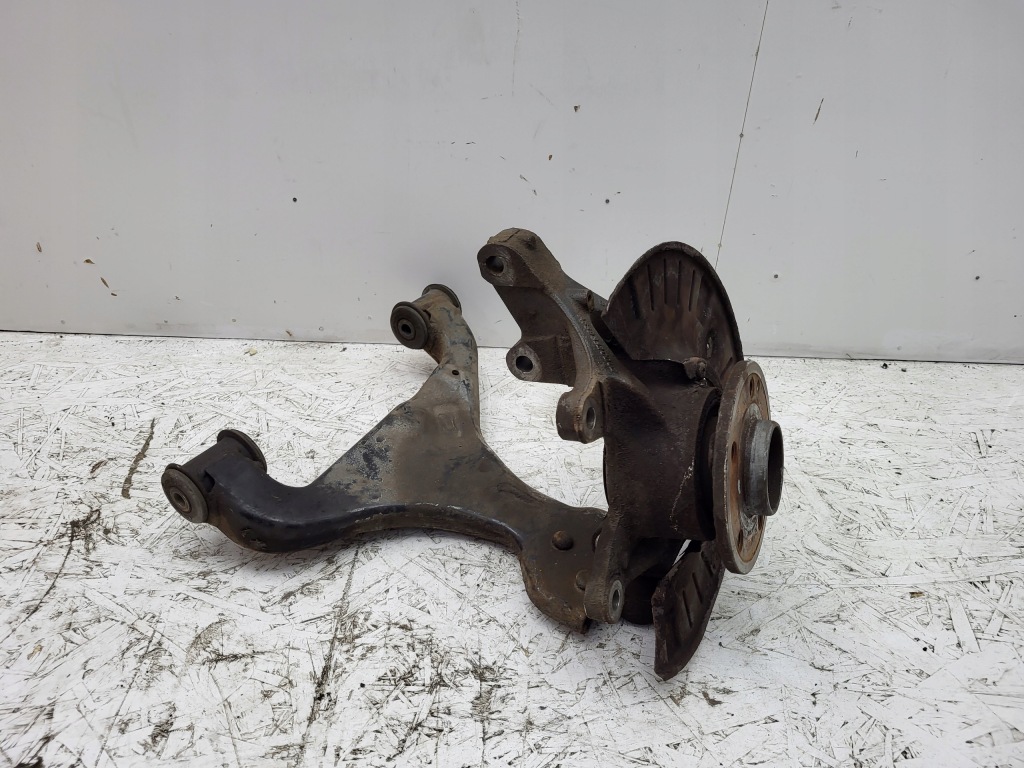 фото №1, Mercedes w639 lift 4 matic поворотний кулак mcperson waha