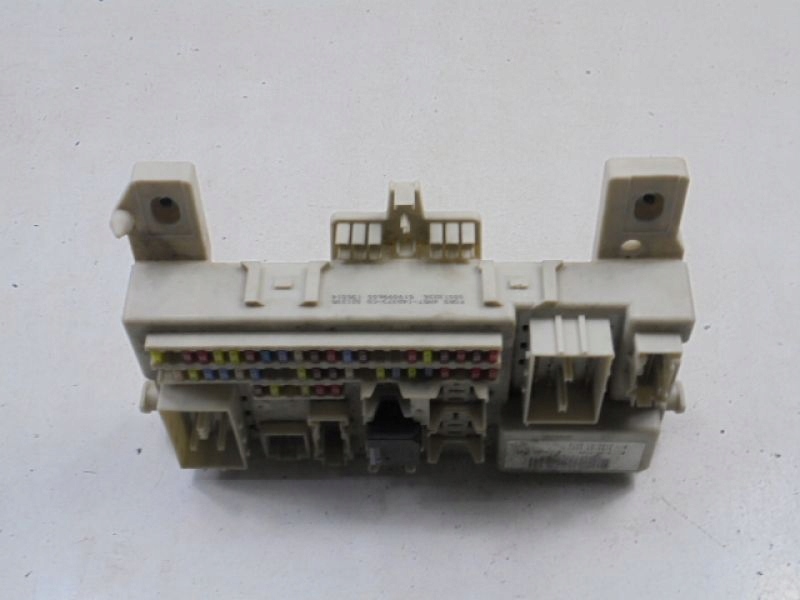 Focus mk2 коробка предохранителей 4m5t14a073cg в Украине