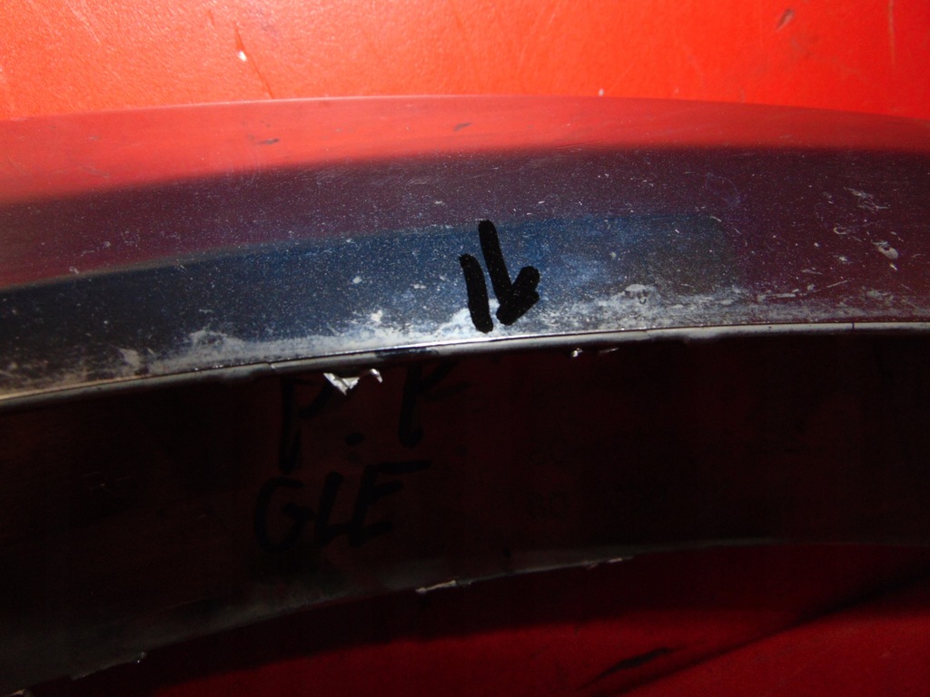 фото №13, Mercedes gle w166 молдинг накладка-спойлер бампера права przó