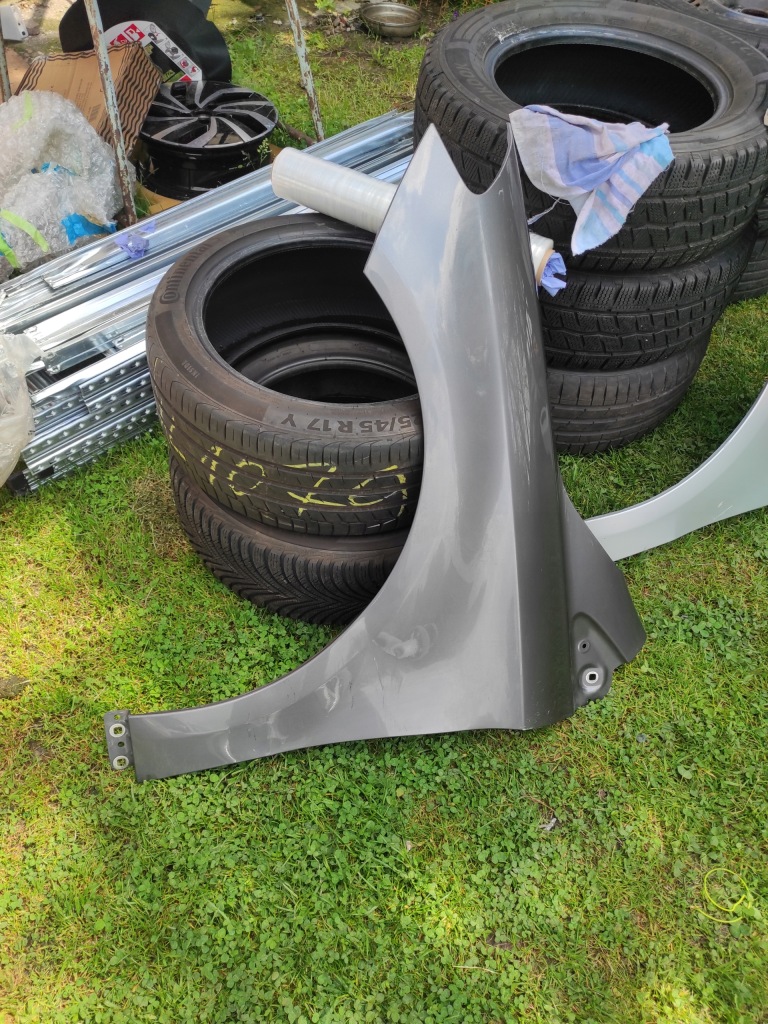 фото №1, Mercedes b-klasa w246 a246 крила передній лівий