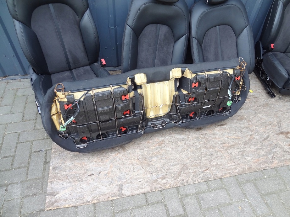 фото №7, Комплект сиденья обивка кожа alcantara с подогревом задняя audi a8 d4