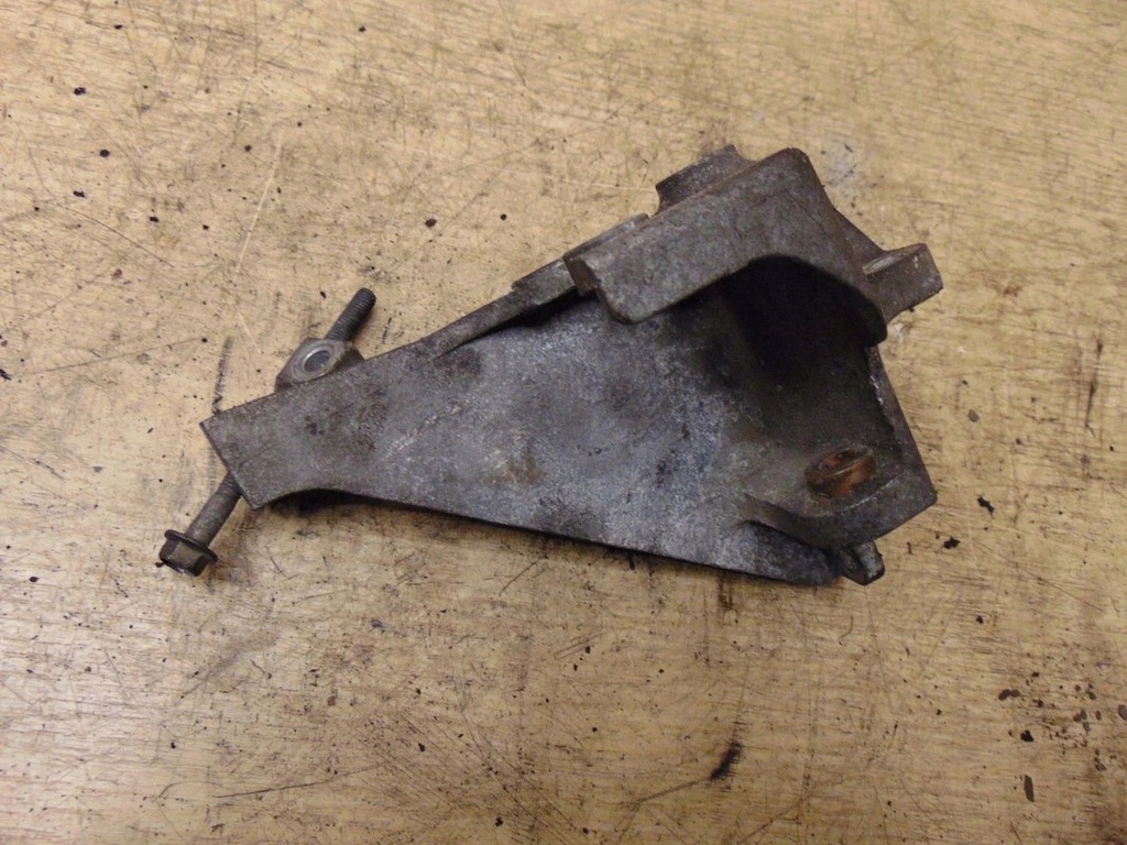 фото №2, Натяжитель ремень кронштейн subaru legacy iv 2.0