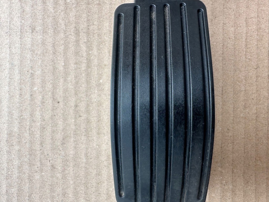 Peugeot 207 рестайлінг  1.4 8v педаль газу європа 9671433680 Ціна