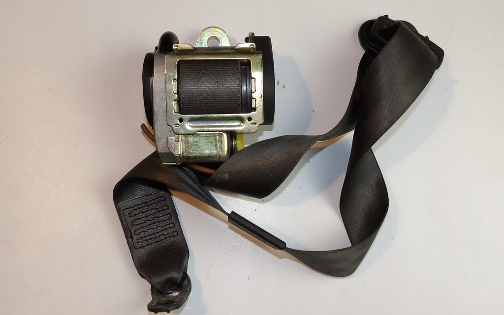 фото №1, Audi a6 c5 lift pas безопасности левый перед