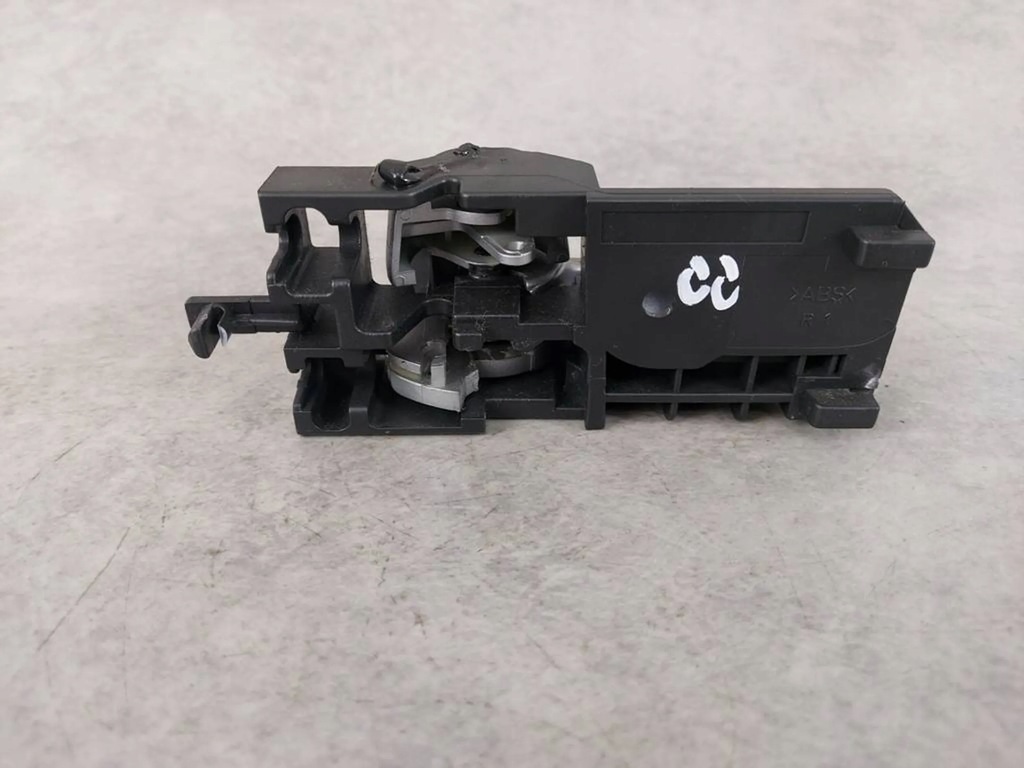 фото №5, Ручка внутренняя правый перед suzuki swift iv mz