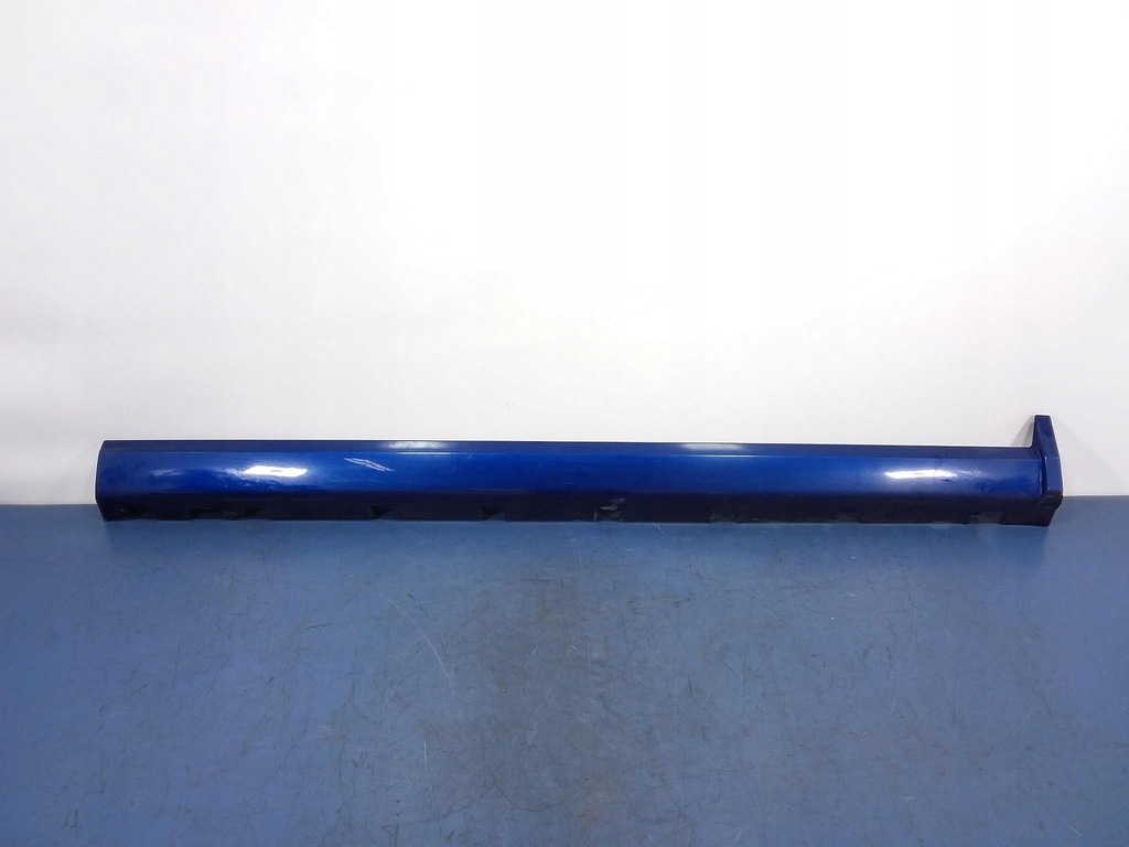 фото №1, Mustang v lift 13-14 молдинг защита порог правая j4