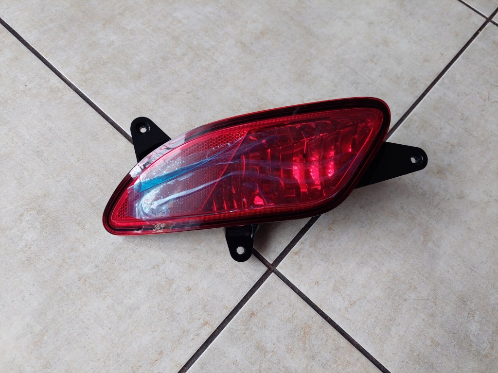 фото №1, Лампа противотуманная - заглушка - левая - kia ceed i - 06-09 - hb 5d