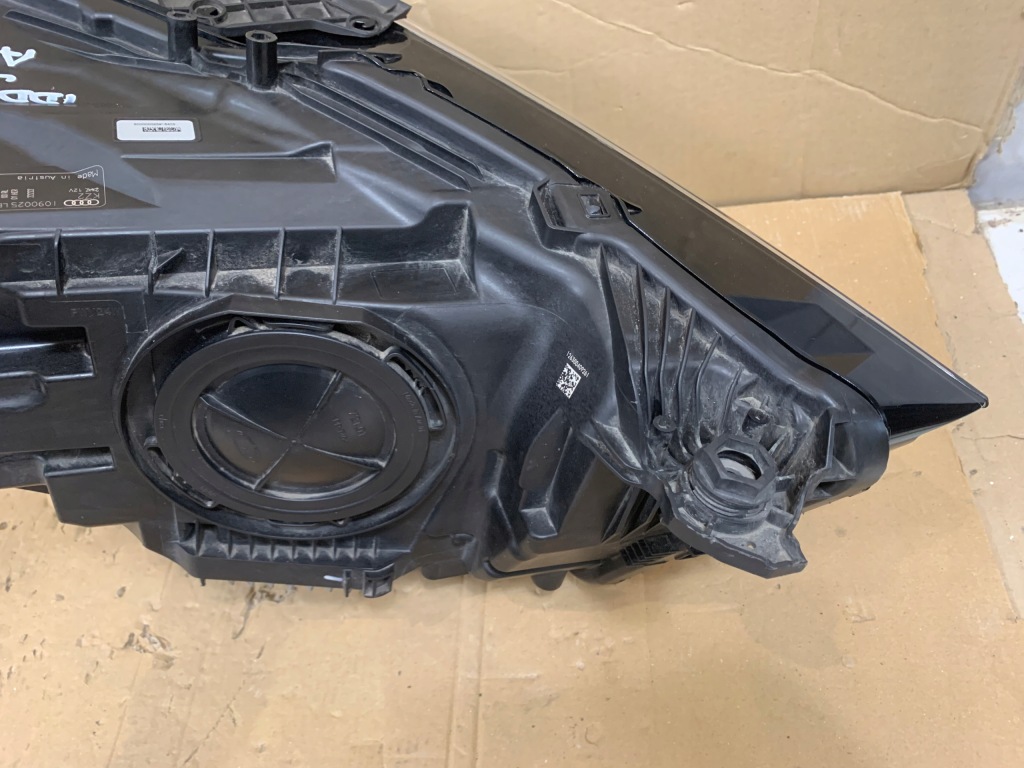 Audi q3 83a 18- фара full led ліва гарний стан оригінал Ціна