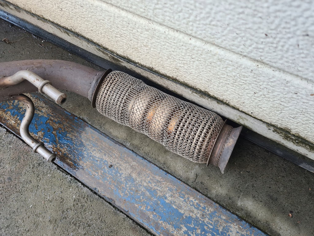 фото №9, Renault clio v 1.0 sce труба выхлопная гаситель 201007941r