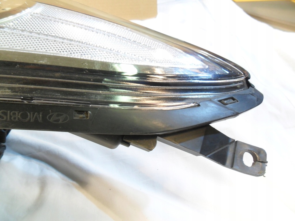 фото №8, Hyundai i30 ii 2012-17 ксенон лампа передняя правая