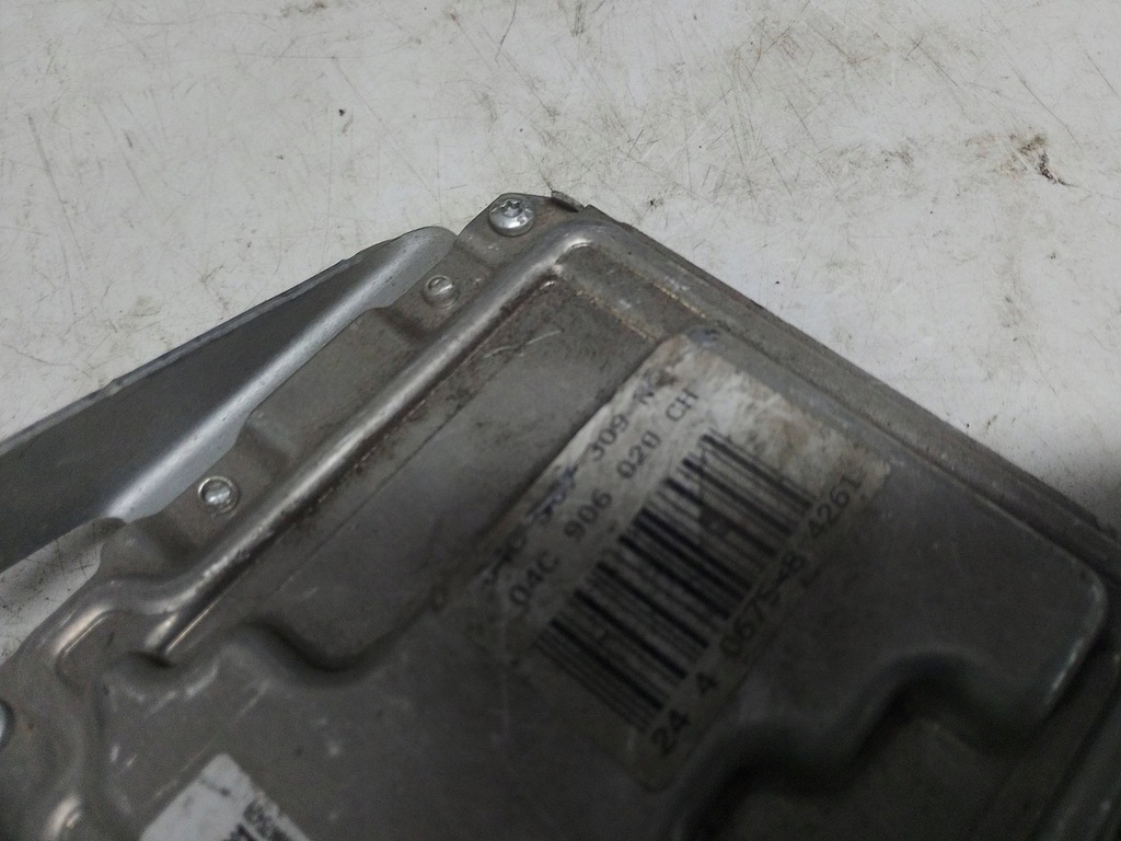 фото №5, Volkswagen бортовой компьютер блок управления двигателя 04c907309n europa