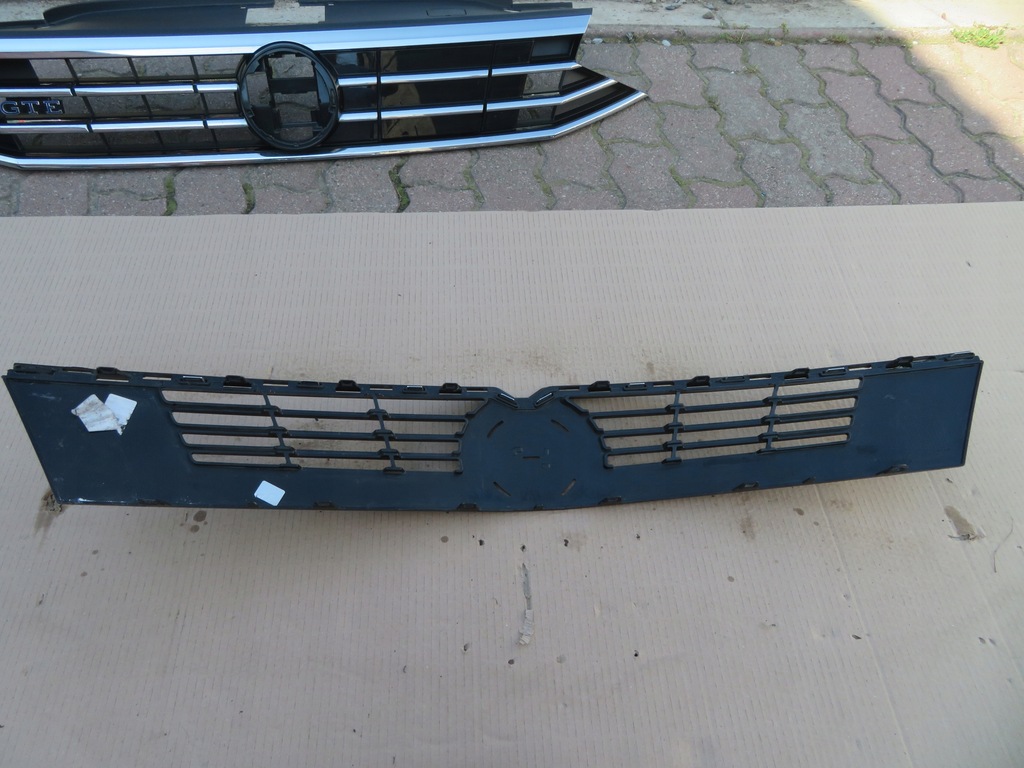 фото №11, Opel astra l 6 vi 22- решітка радіатора решітка радіатора бампера перед 9839640080