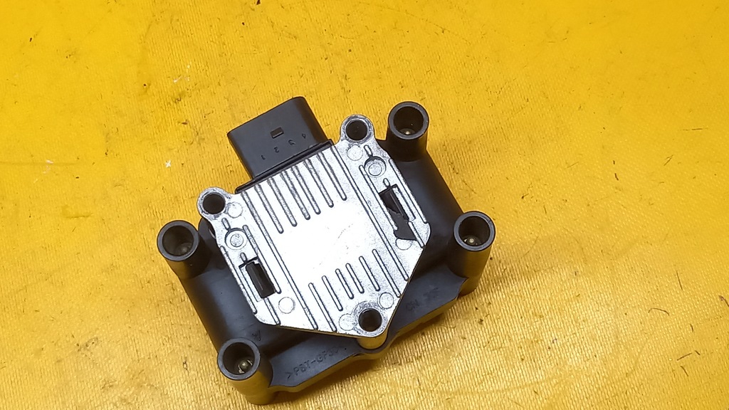 фото №6, Котушка запалювання audi a3 8l 1,6b 06b905106a