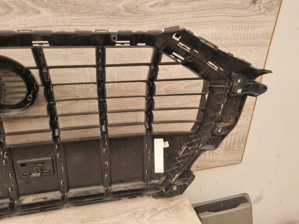 Купить Решётка радиатора решётка радиатора бампера audi q2 s-line 83a853651e оригинал