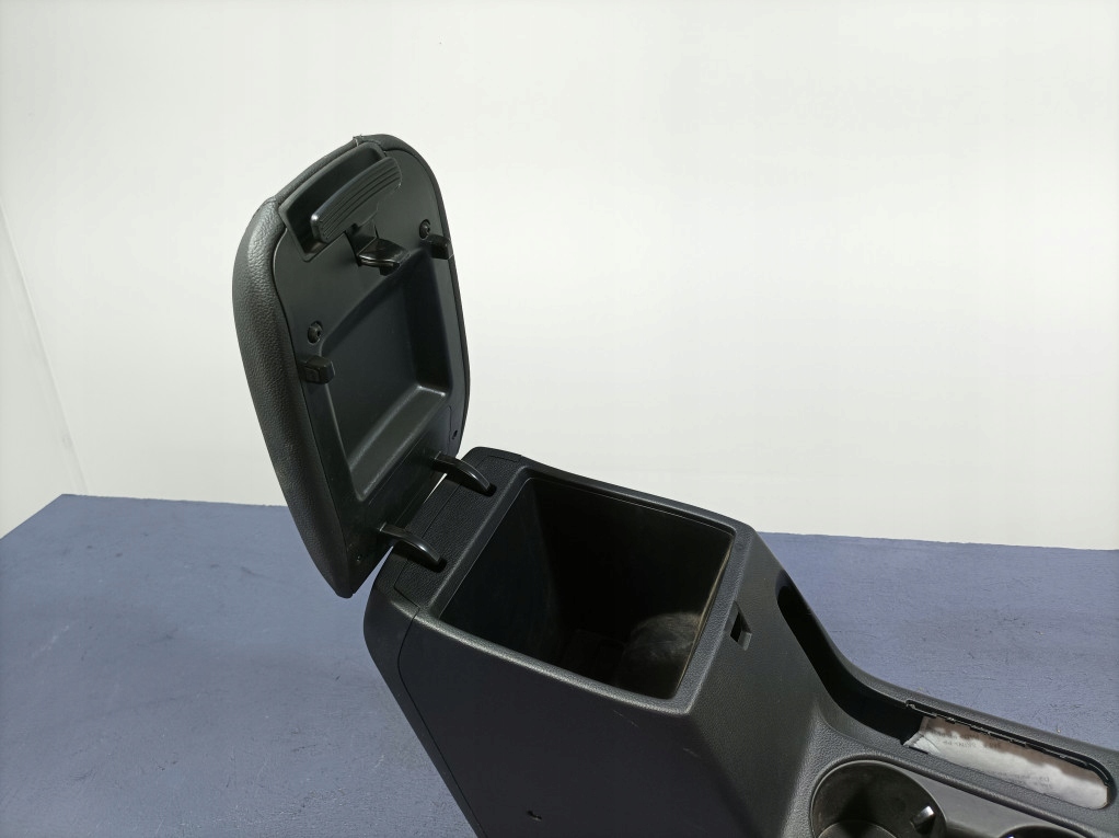 фото №7, Kia ceed iii lift подлокотник туннель средний eu