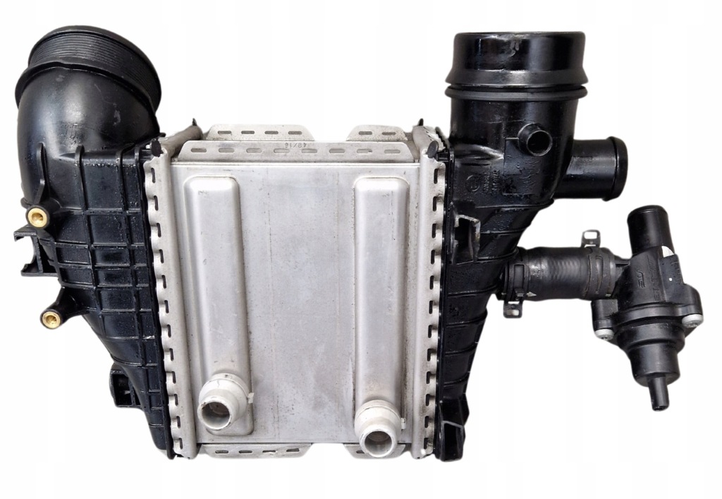 Купити Інтеркулер радіатор ліва mercedes amg gt w190 r190 c190 2014-