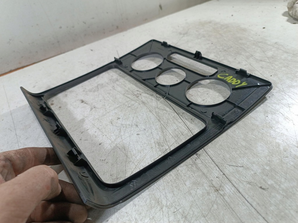 фото №7, Рамка радіо vw caddy 2k 1.9 tdi 2k0858061