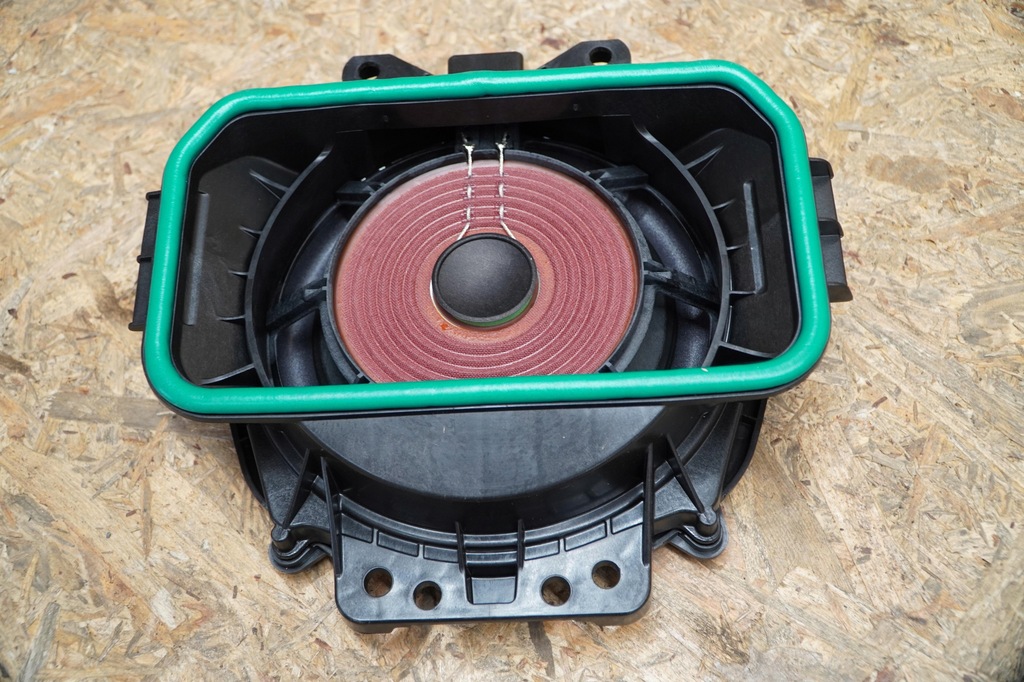 фото №7, Динамик harman 2622516 2622517 пищалка 2622519 bmw x5 g05 идеальное состояние 24r