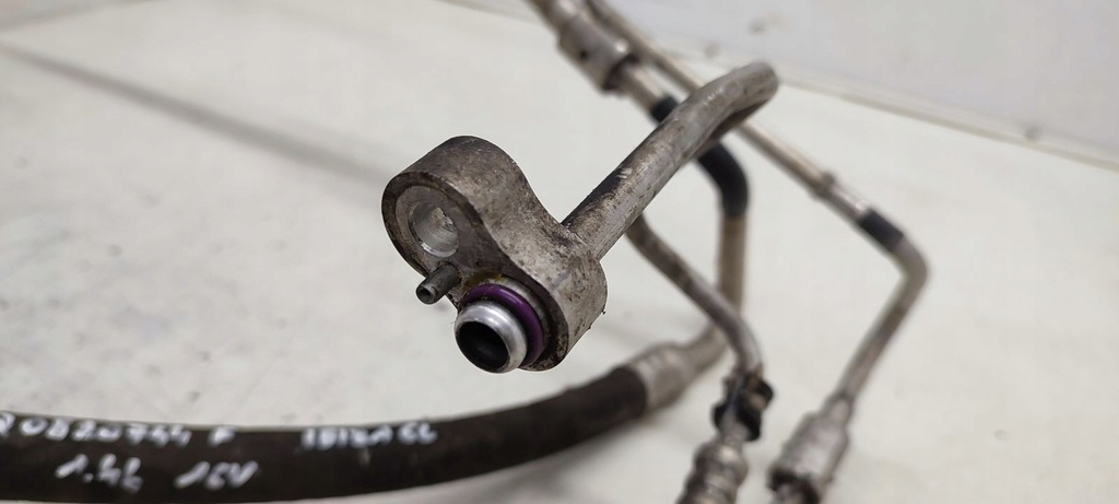 фото №6, Wąż шланг кондиціонера seat ibiza 6l lift 1,4 16v