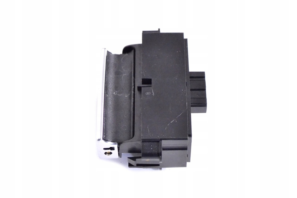 фото №3, Range rover velar l560 2019 rhd переключатель тормоза стояночного