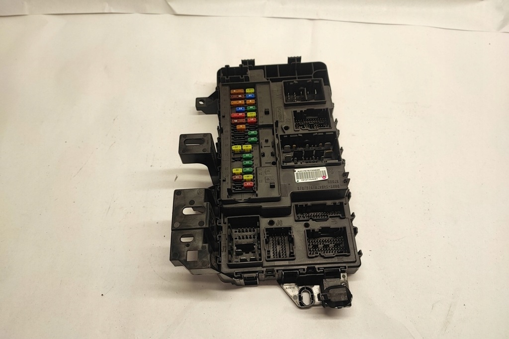 фото №8, Коробка запобіжників ford usa mustang coupe jr3t15604hfh 2.3l бензиновий