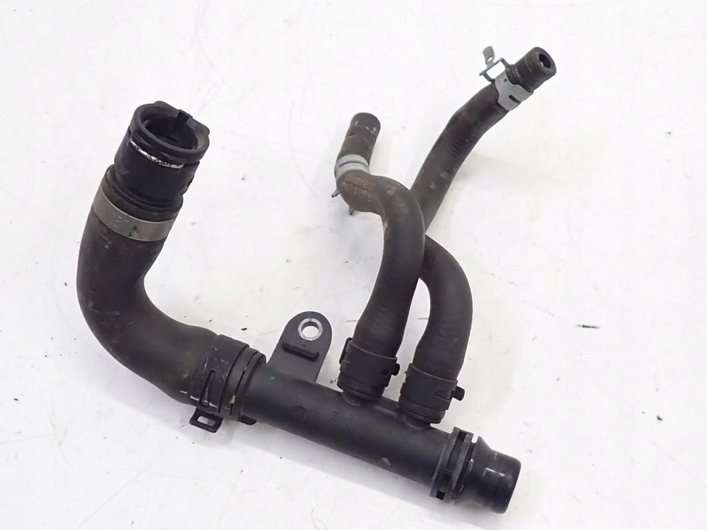 фото №1, Пабтрубок  шланг трубка воды a2642007800 mercedes glc 300 x253 2.0 cgi 20r