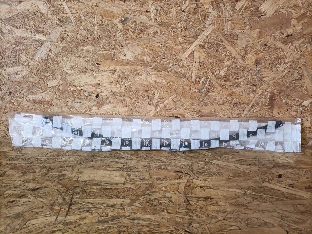 фото №1, Citroen c3 iii 16- прокладка дверь правый перед